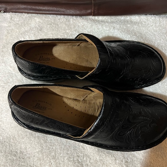 Bass Women Shoes - Picture 8 of 9